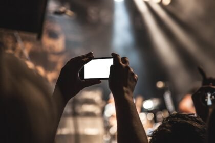 découvrez comment le ciblage d'audience peut optimiser vos campagnes marketing. apprenez à identifier et à engager les segments de clientèle les plus pertinents pour maximiser l'impact de vos messages et augmenter votre retour sur investissement.