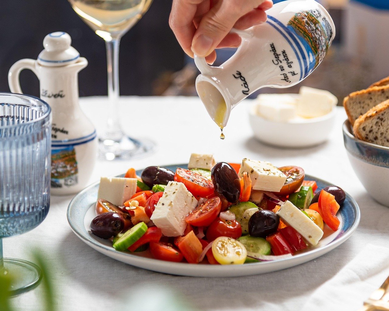 découvrez l'univers savoureux des fromages avec notre sélection artisanale. explorez une variété de fromages affinés, locaux et internationaux, parfaits pour toutes vos occasions. que vous soyez un amateur ou un connaisseur, laissez-vous séduire par des saveurs uniques.