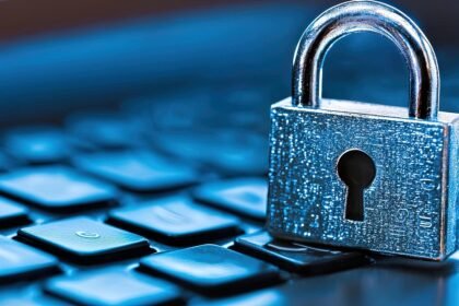 découvrez l'importance de la cybersécurité dans le monde numérique d'aujourd'hui. protégez vos données et votre vie privée grâce aux meilleures pratiques et aux innovations technologiques en matière de sécurité en ligne.