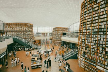 découvrez les bibliothèques numériques : un accès illimité à des milliers de livres, revues et ressources multimédias. explorez la culture et le savoir à portée de clic, et profitez de la lecture où que vous soyez.