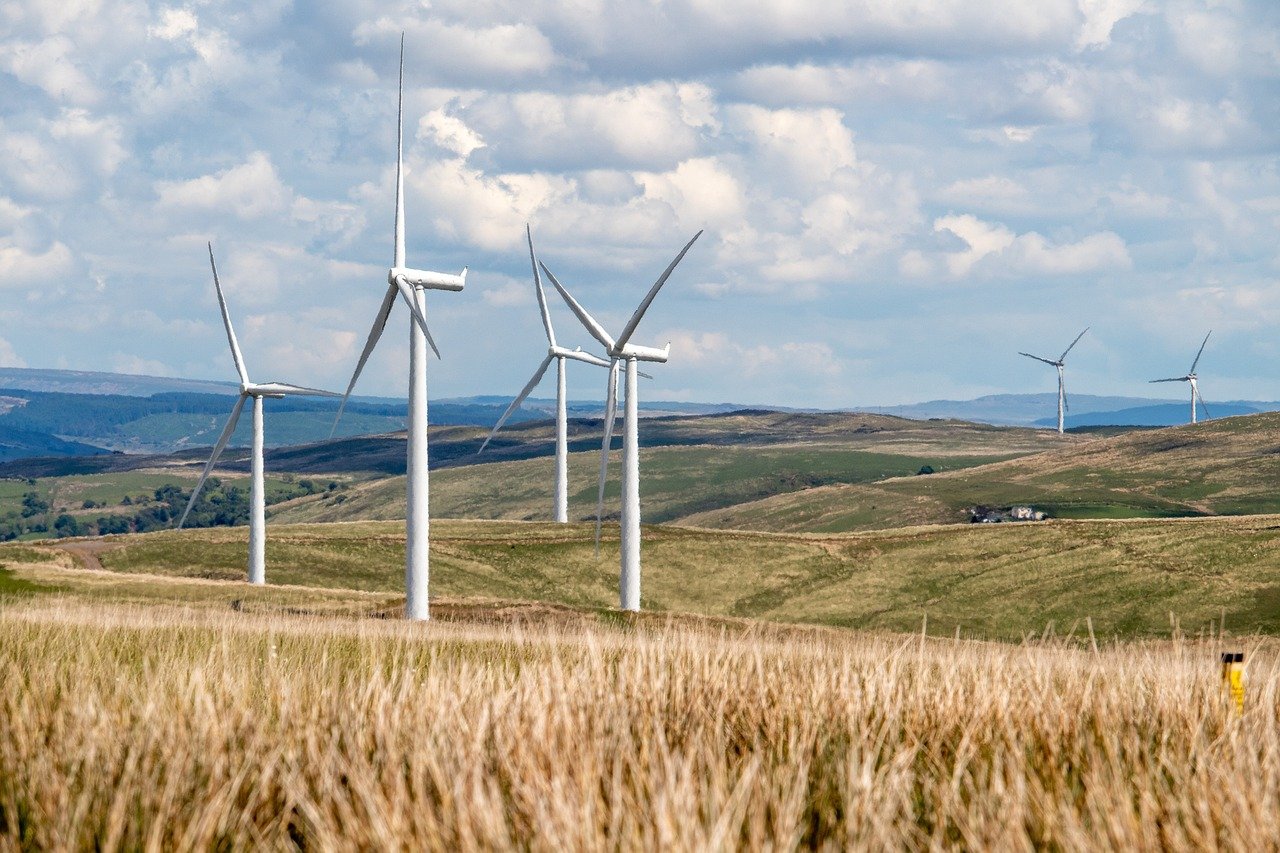 découvrez l'univers du stockage d'énergie, une solution innovante pour optimiser l'utilisation des ressources énergétiques. apprenez comment les technologies modernes, telles que les batteries et les systèmes de gestion d'énergie, permettent de stocker et de libérer l'énergie à la demande, contribuant ainsi à une tranformation durable et efficace de nos réseaux énergétiques.