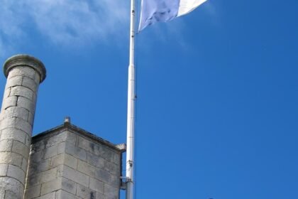 découvrez des ressources et des conseils pour apprendre le français efficacement. que vous soyez débutant ou avancé, trouvez des astuces, des exercices et des informations culturelles pour améliorer votre maîtrise de la langue française.