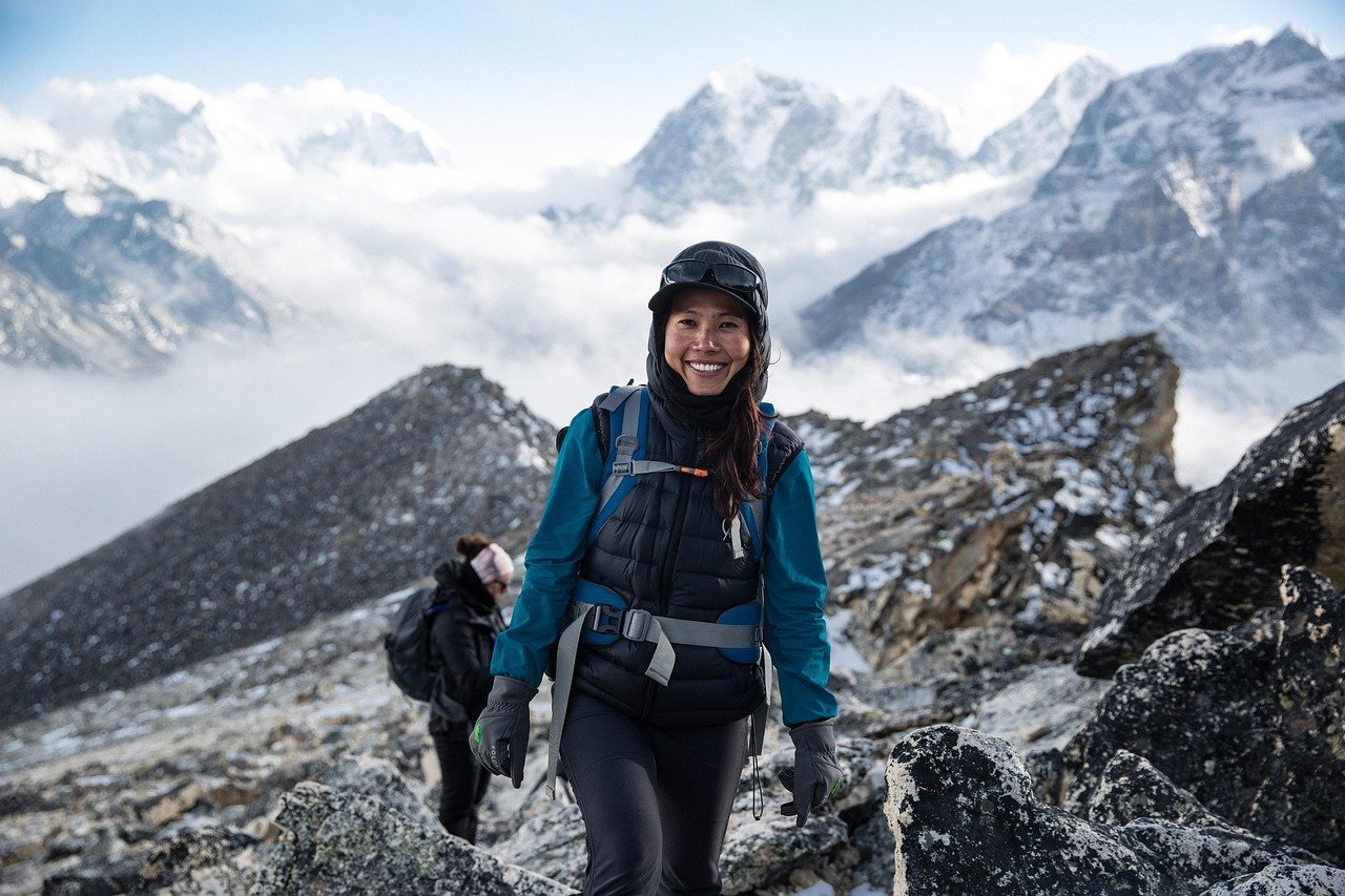 découvrez les plaisirs de la randonnée : des sentiers pittoresques, des paysages à couper le souffle et un souffle d'air frais. parfait pour les amateurs de nature et les aventuriers en quête d'évasion.