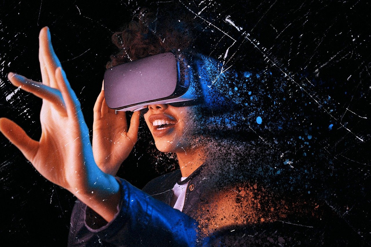 découvrez le métavers, un univers virtuel immersif et interactif où les utilisateurs peuvent socialiser, jouer, travailler et explorer. plongez dans des expériences numériques infinies et créez des interactions novatrices grâce aux avancées technologiques de la réalité augmentée et de la réalité virtuelle.