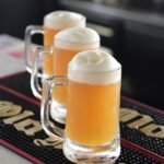découvrez l'univers des microbrasseries, où passion et créativité se rencontrent pour produire des bières artisanales uniques. explorez les saveurs authentiques et l'innovation de ces brasseries indépendantes qui redéfinissent l'art de la bière.