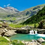 découvrez une vue panoramique époustouflante qui vous plonge au cœur de paysages à couper le souffle. profitez d'une expérience visuelle inoubliable et explorez chaque détail fascinant de la nature environnante.