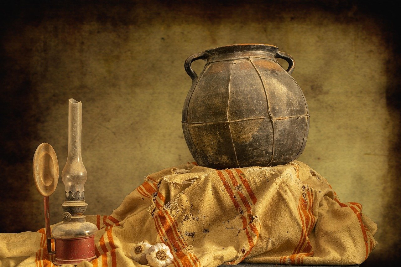 découvrez l'art de la poterie : des techniques traditionnelles aux créations modernes. explorez notre sélection d'objets en céramique, d'ateliers et d'inspirations pour tous les passionnés de poterie.