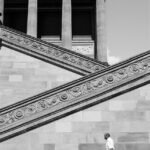 découvrez les musées de la résistance, des lieux emblématiques qui rendent hommage aux hommes et femmes ayant lutté pour la liberté. explorez des expositions captivantes, des témoignages poignants et plongez dans l’histoire fascinante de la résistance à travers des artefacts uniques.