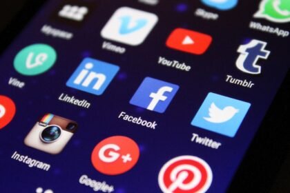 découvrez l'importance des données des réseaux sociaux pour optimiser votre stratégie marketing. apprenez à analyser ces données pour mieux comprendre votre audience et améliorer votre engagement en ligne.