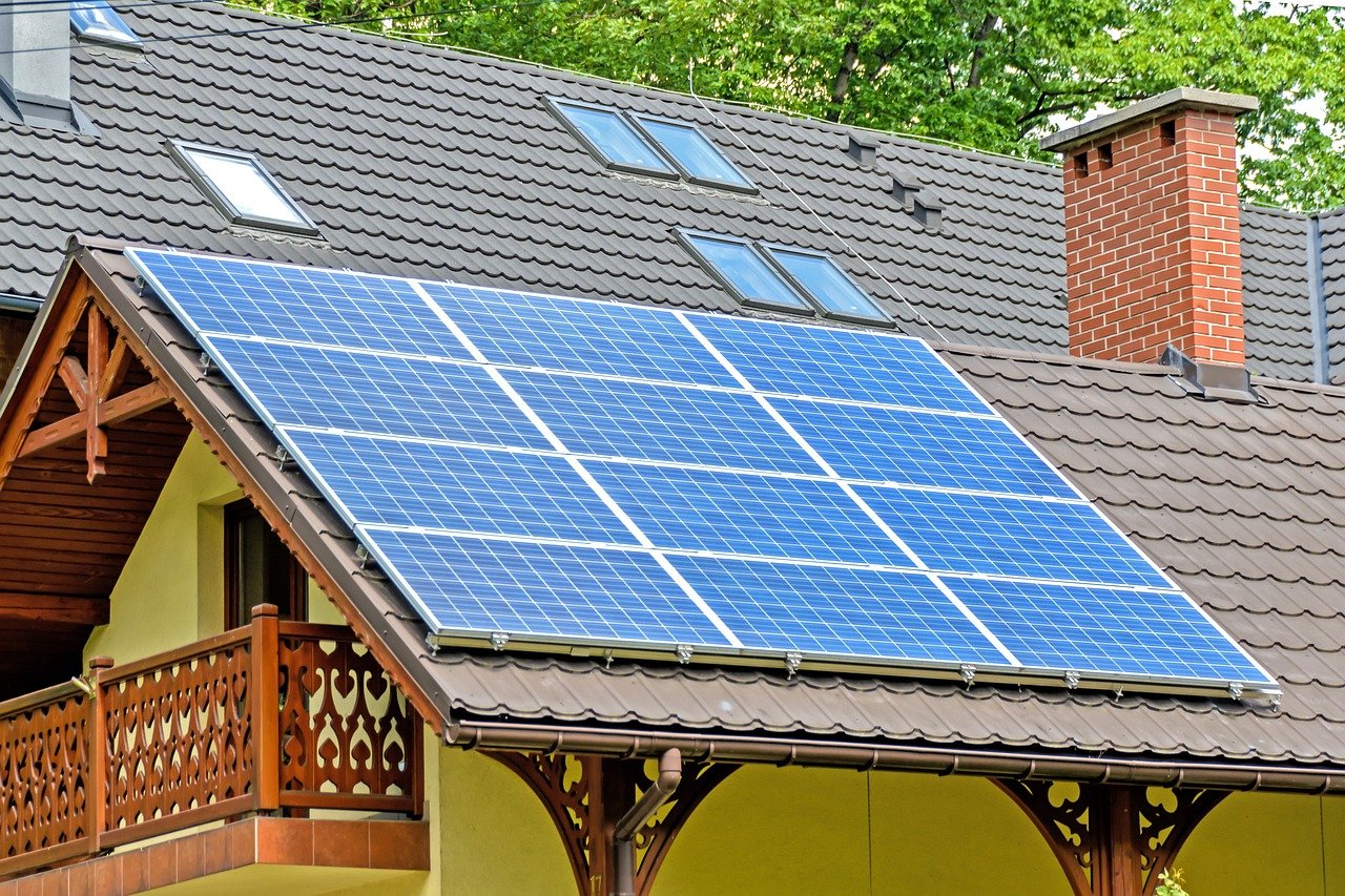 découvrez les avantages de l'énergie solaire, une solution durable et écologique pour produire de l'électricité. explorez comment cette source d'énergie renouvelable peut réduire vos factures et protéger l'environnement tout en contribuant à la transition énergétique.