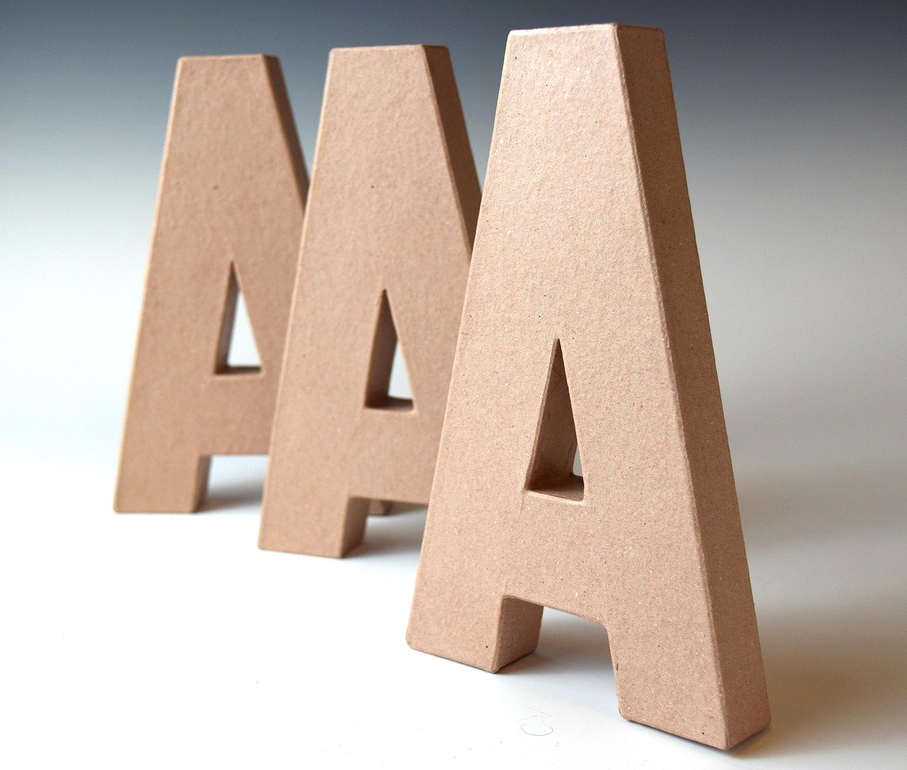 découvrez les différentes erreurs d'orthographe courantes et apprenez comment les éviter. améliorez votre rédaction et faites bonne impression grâce à nos conseils pratiques et astuces efficaces.