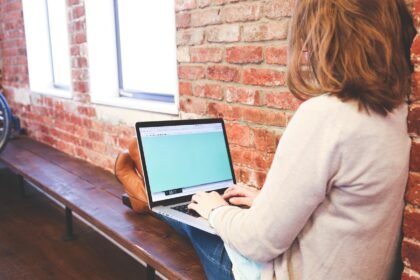 découvrez comment les accélérateurs de startups propulsent les entreprises innovantes vers le succès. apprenez les avantages, les ressources et le soutien offerts pour transformer vos idées en projets concrets.