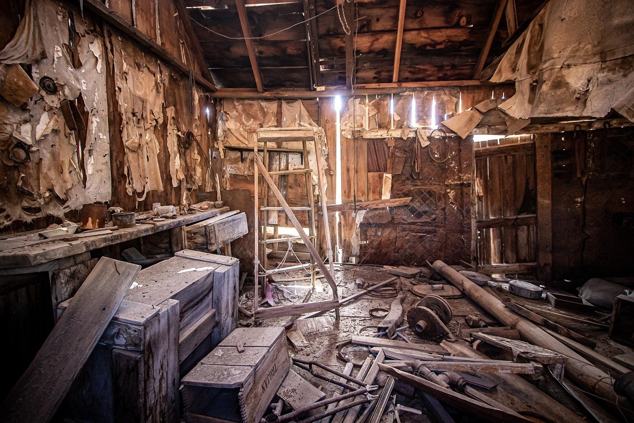 découvrez nos ateliers de sculpture sur bois, où créativité et techniques artisanales se rencontrent. apprenez à façonner des œuvres uniques sous l'œil attentif de nos experts. rejoignez-nous pour exprimer votre passion pour le bois et développer vos compétences artistiques.