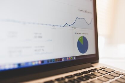 découvrez les meilleures stratégies de local seo pour améliorer votre visibilité en ligne. optimisez votre présence sur les moteurs de recherche et attirez davantage de clients locaux vers votre entreprise grâce à des méthodes efficaces et adaptées à votre secteur.